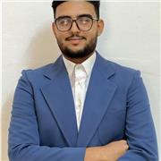 Monsieur kacem Professeurs arduino pour construire les robots des l'étape zero